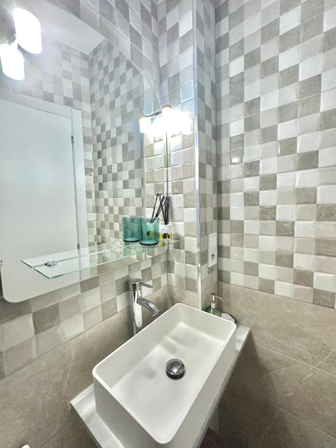 Sol Apartamentos Malaga Centro Екстер'єр фото